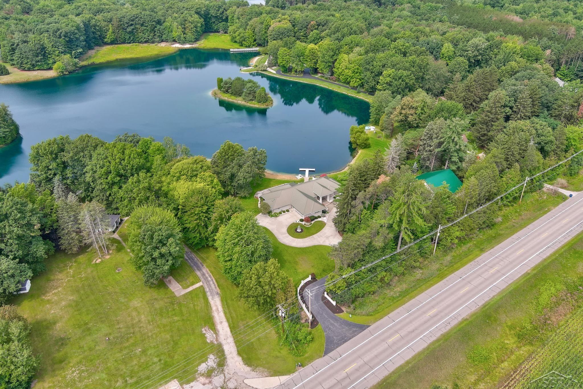 3858 South Graham Road Saginaw, MI 48609 - Photo 84 of 85 50119495-83.JPG