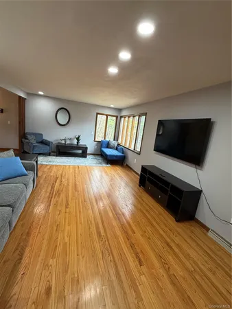 $559,000 | 11 Square Woods Drive, LaGrangeville, NY 12540
