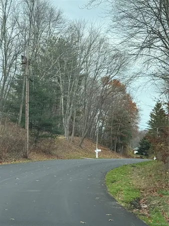 $559,000 | 11 Square Woods Drive, LaGrangeville, NY 12540