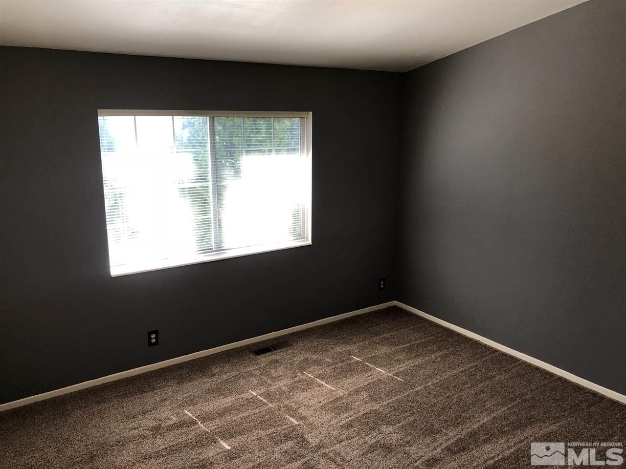 1005 Alturas Avenue Reno, NV 89503 - Photo 6 of 10 Photo 6