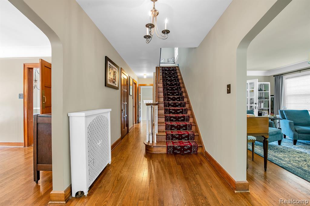 1365 Harvard Road Grosse Pointe Park, MI 48230 - Photo 5 of 44