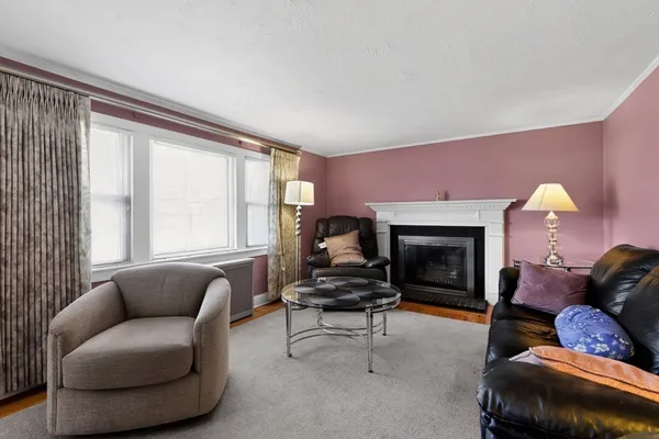 $289,900 | 74 Granville Street, Holyoke, MA 01040