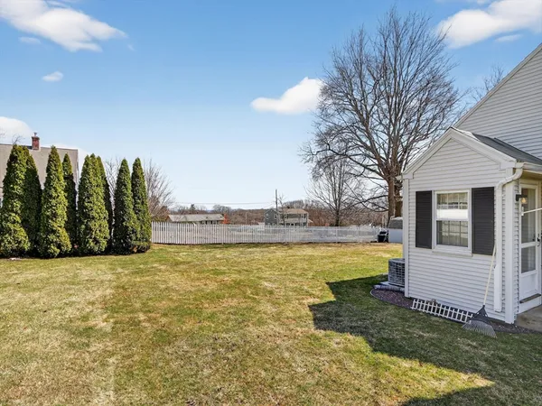 $289,900 | 74 Granville Street, Holyoke, MA 01040
