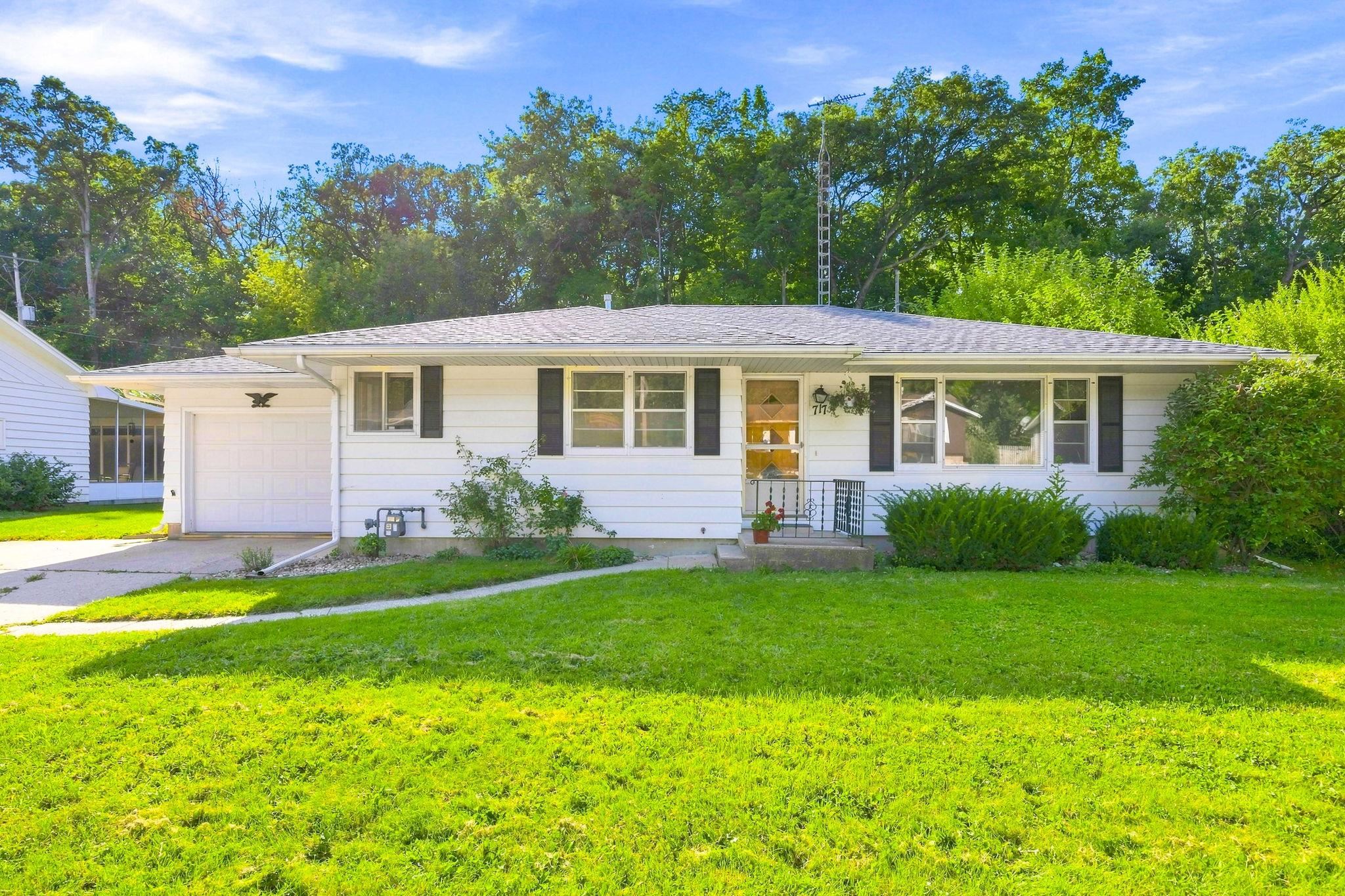 717 Cloute Street Fort Atkinson, WI 53538 - Photo 1 of 1 Gallery Image 1