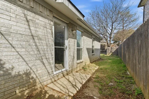 $2,400 | 4205 Fernleaf Drive, Fort Worth, TX 76137