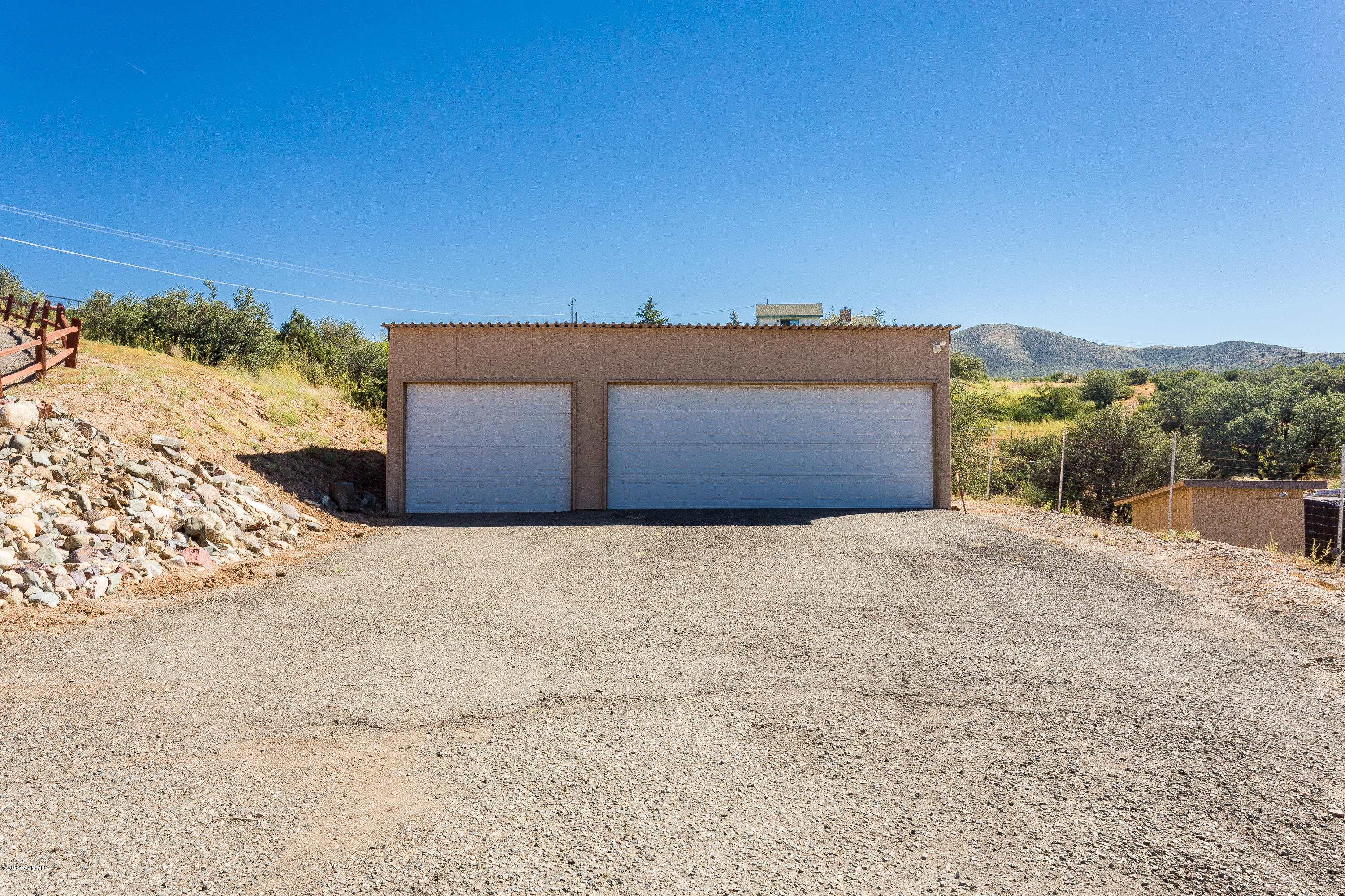 14135 East Blue Ridge Road Dewey-Humboldt, AZ 86327 - Photo 46 of 48 Garage