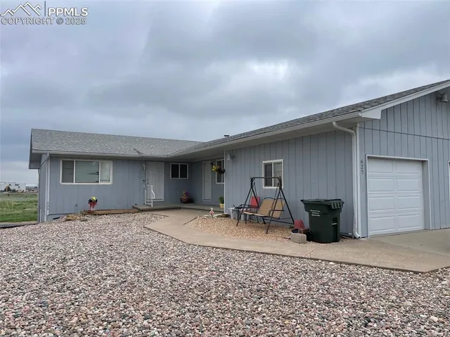 $470,000 | 629 South Clarion Drive, Pueblo West, CO 81007