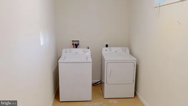 $569,900 | 10750 Sourwood Avenue, Waldorf, MD 20603