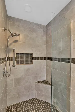 $379,000 | 10 North Gait Drive, Slippery Rock, PA 16057