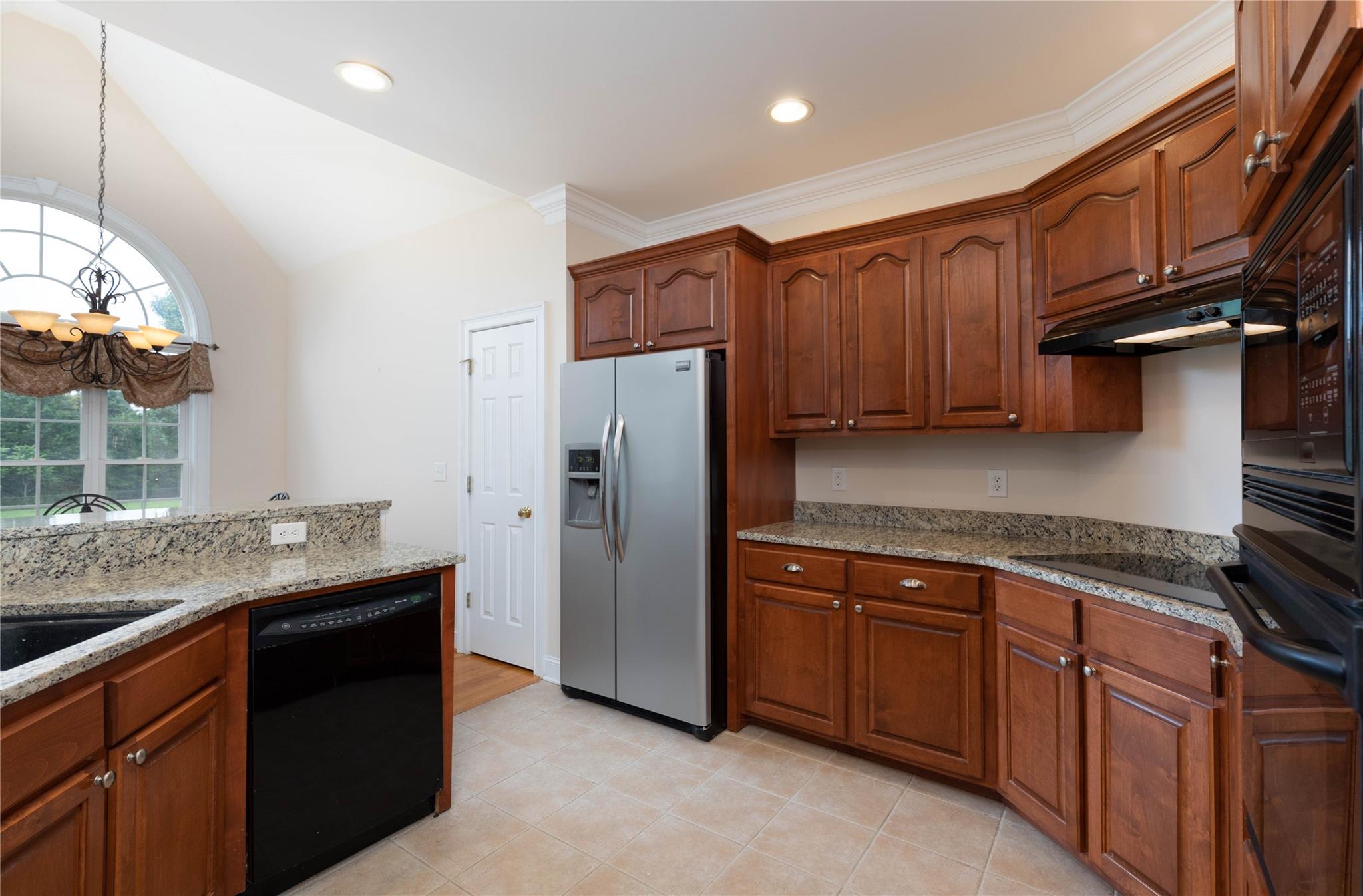 533 Mason Dickson Road York, SC 29745 - Photo 19 of 48 a kitchen with stainless steel appliances granite countertop a refrigerator and a sink