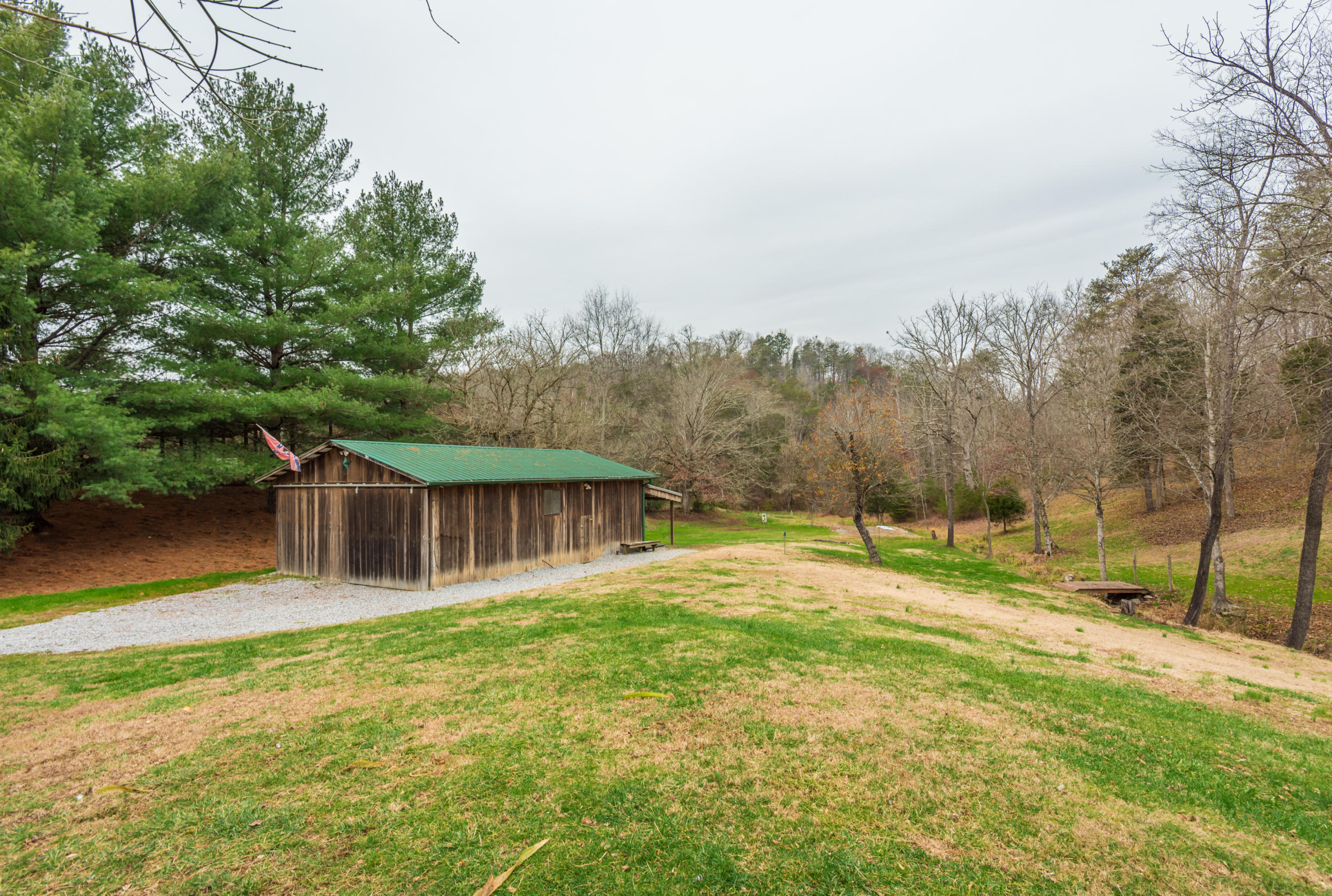 196 Thomas Weaver Road Maynardville, TN 37807 - Photo 34 of 40 196ThomasWeaver-34