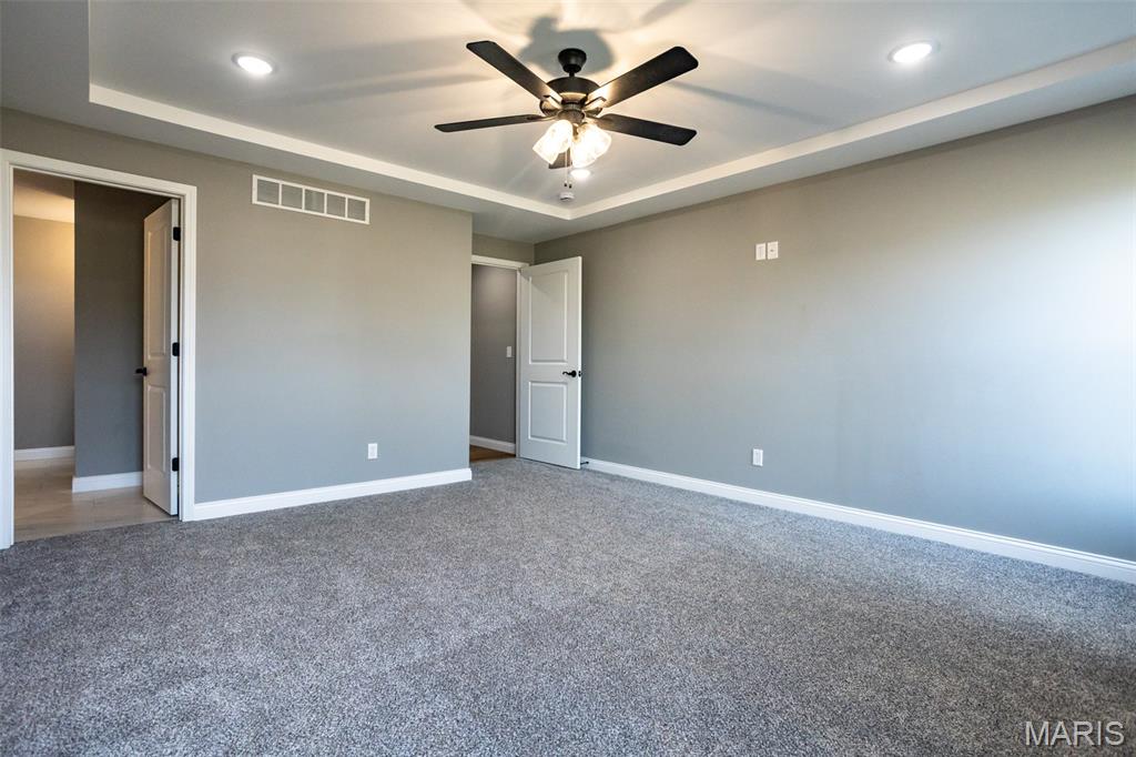 224 George Bush Boulevard Troy, IL 62294 - Photo 18 of 35