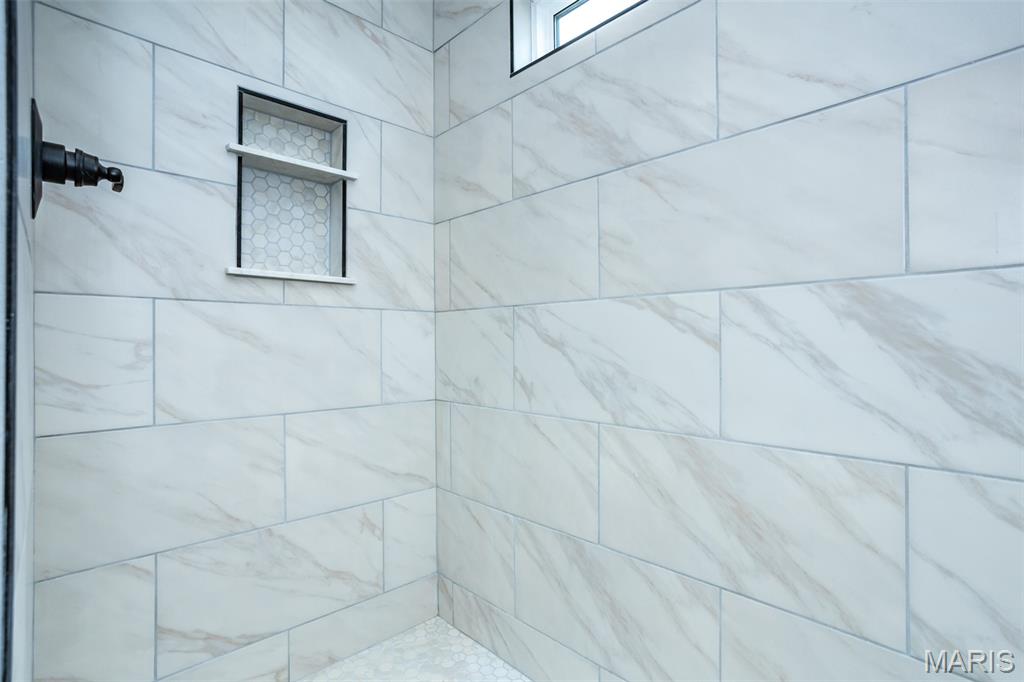 224 George Bush Boulevard Troy, IL 62294 - Photo 20 of 35