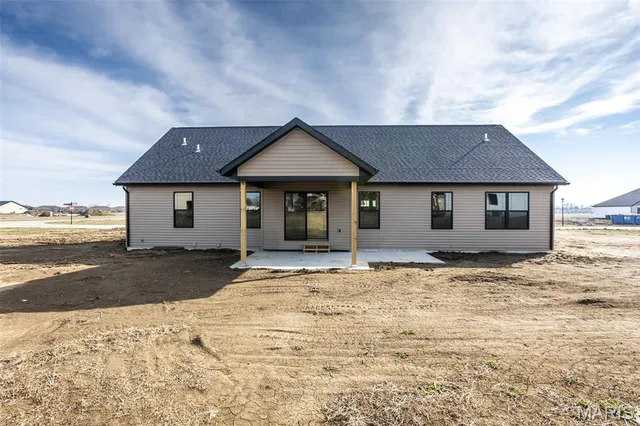 $514,900 | 224 George Bush Boulevard, Troy, IL 62294