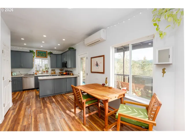 $425,000 | 270 Sabrina Lane, Winston, OR 97496