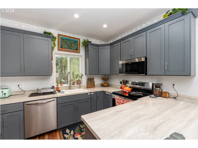 $425,000 | 270 Sabrina Lane, Winston, OR 97496