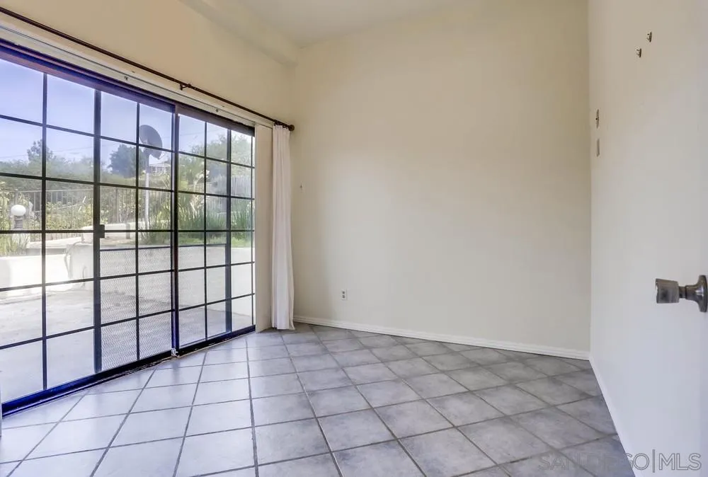 3690 Lupine Lane Fallbrook, CA 92028 - Photo 30 of 37 a view of a room with windows
