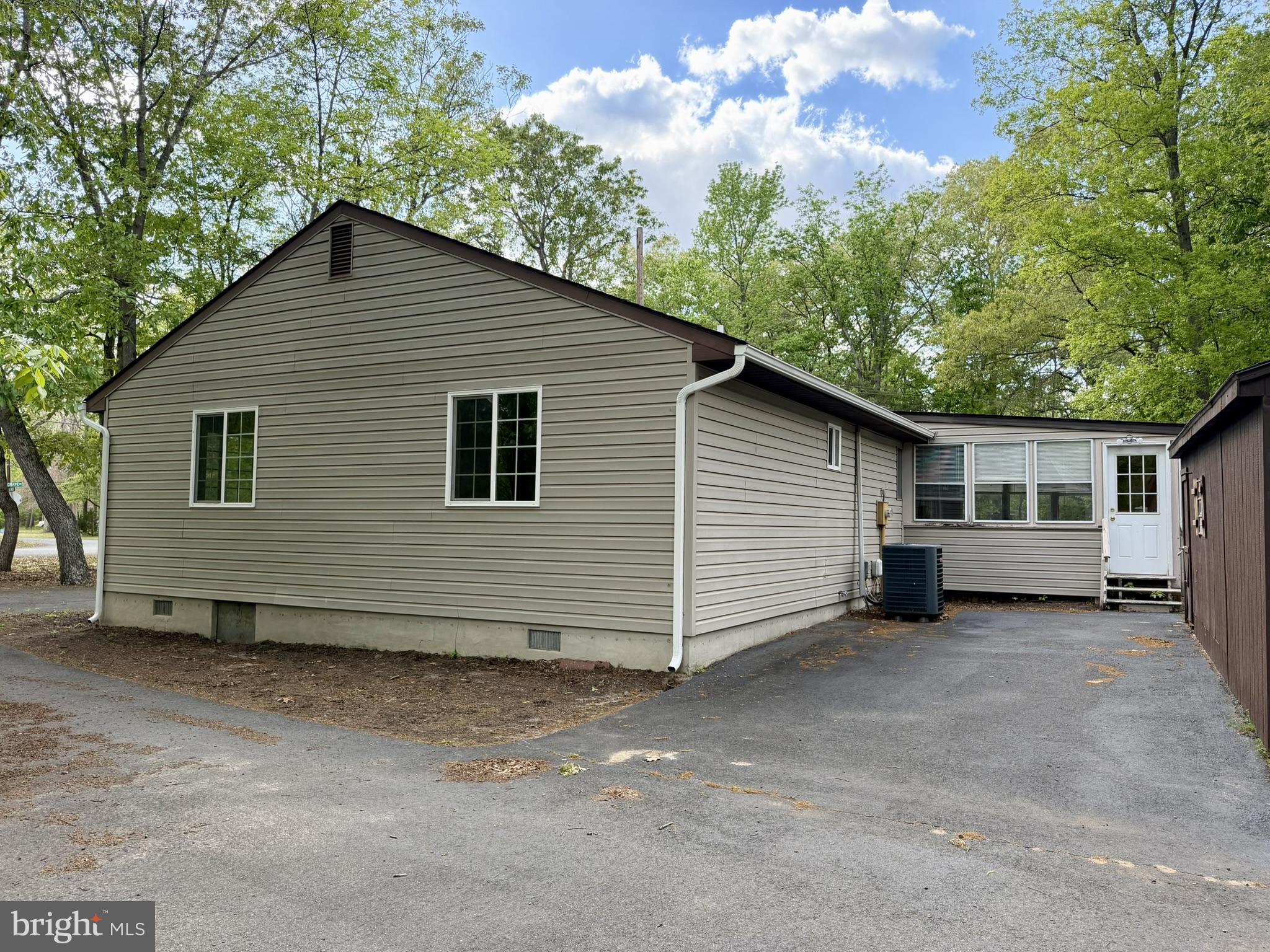 25910 Fox Grape Road Greensboro, MD 21639 - Photo 4 of 27 rear - view 1