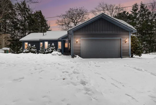 $1,275,000 | 6661 West Nurnberg Road, Free Soil, MI 49411