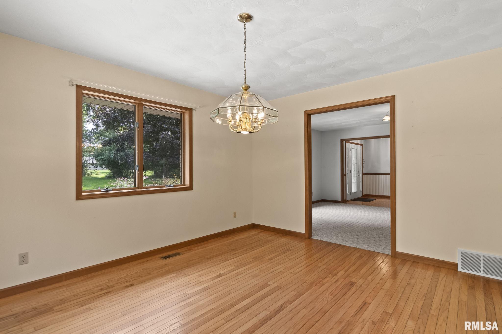 700 Teal Drive Springfield, IL 62707 - Photo 27 of 53 Gallery Image 27