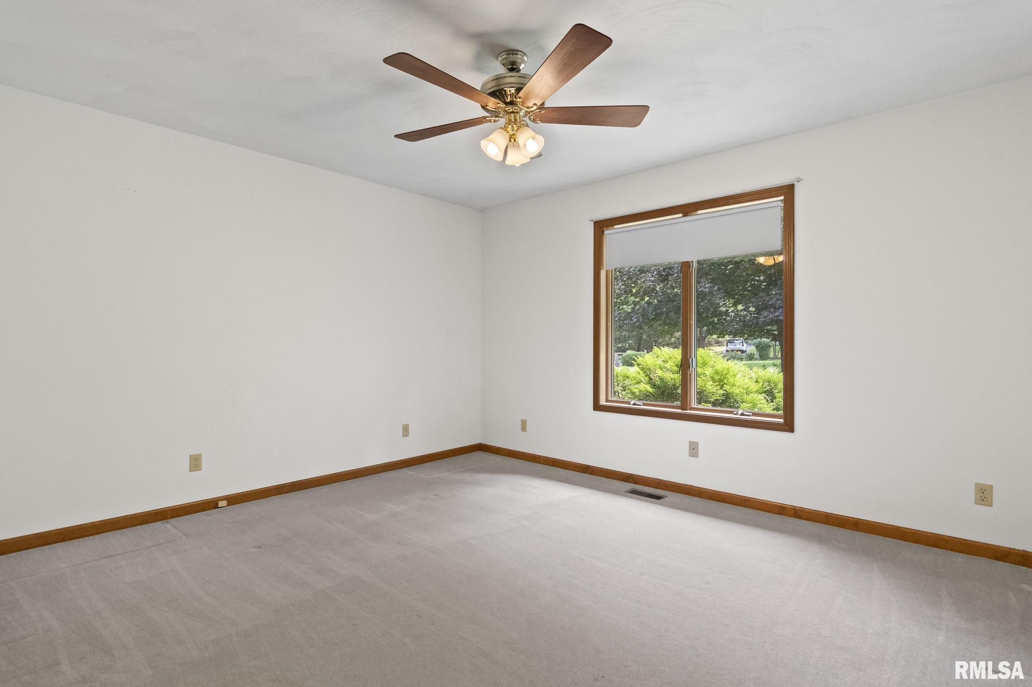 700 Teal Drive Springfield, IL 62707 - Photo 30 of 53 Gallery Image 30