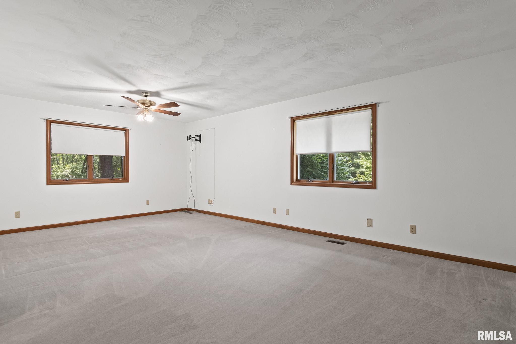 700 Teal Drive Springfield, IL 62707 - Photo 31 of 53 Gallery Image 31