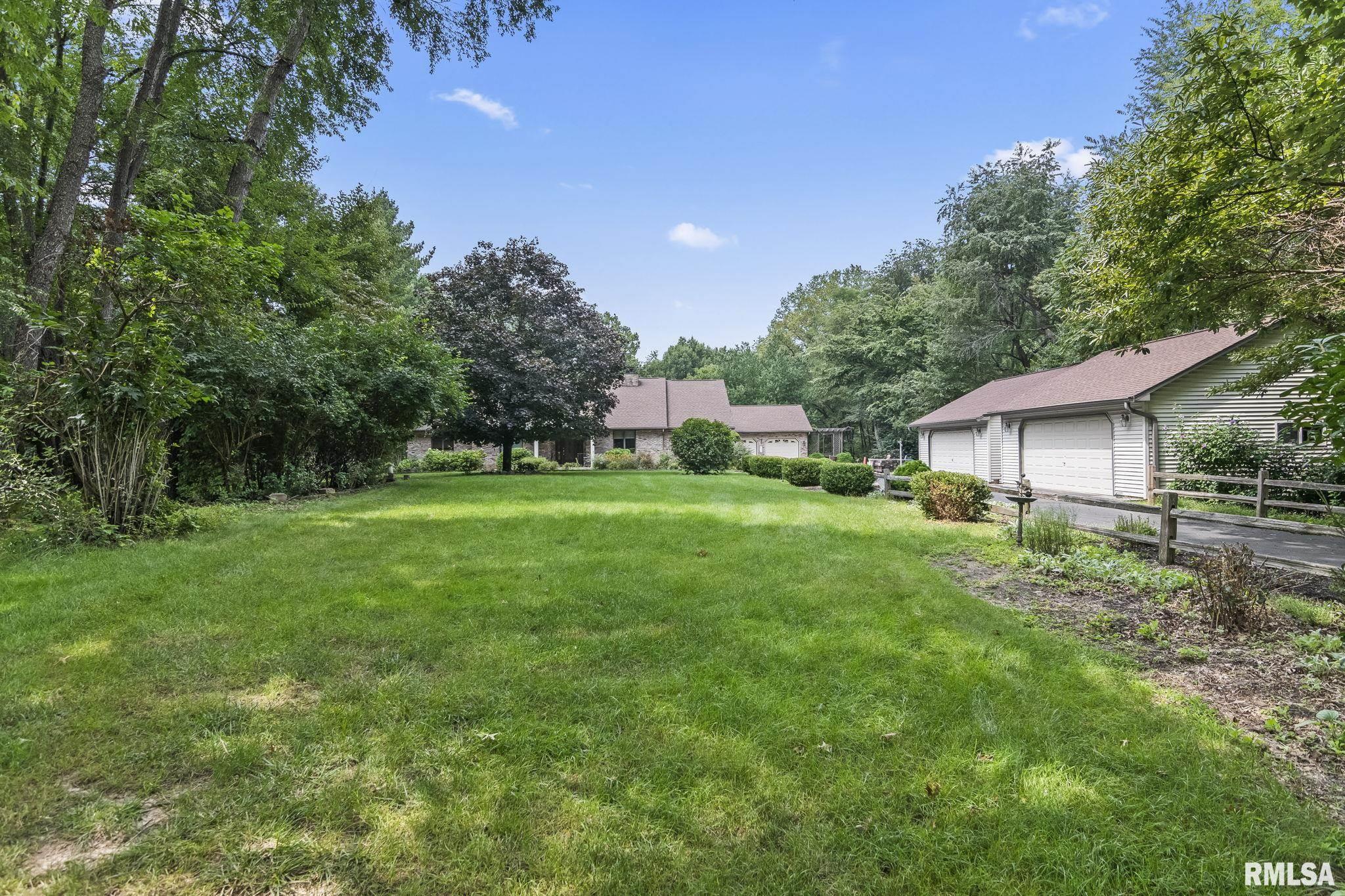 700 Teal Drive Springfield, IL 62707 - Photo 9 of 53 Gallery Image 9