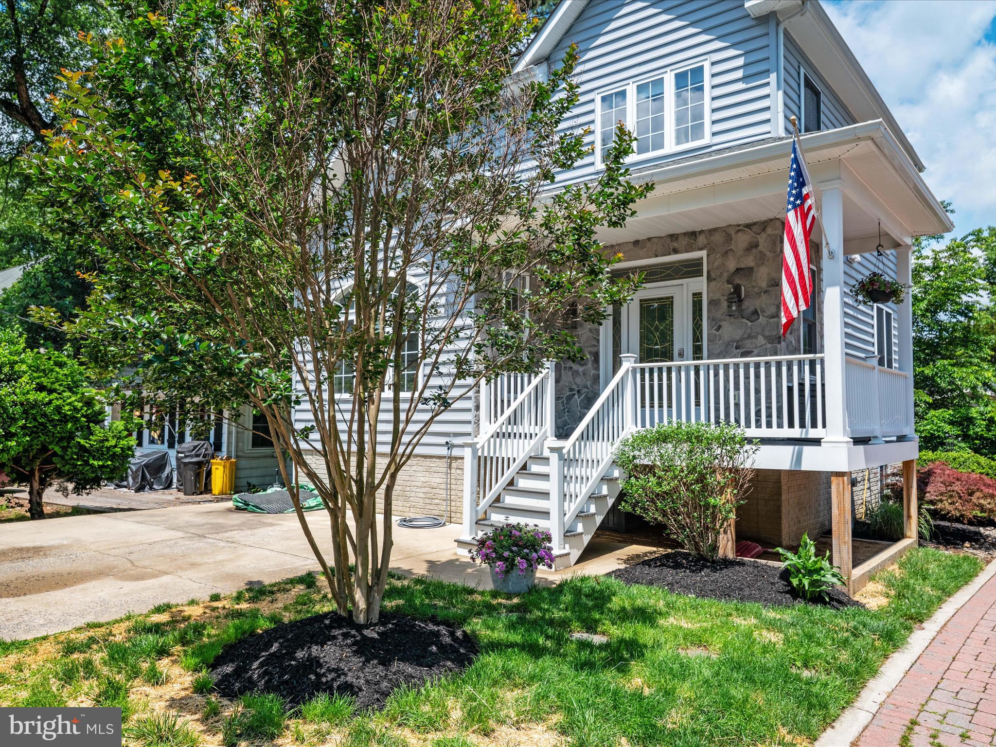 23 Elm Road Riva, MD 21140 - Photo 10 of 66 a front view of a house with garden