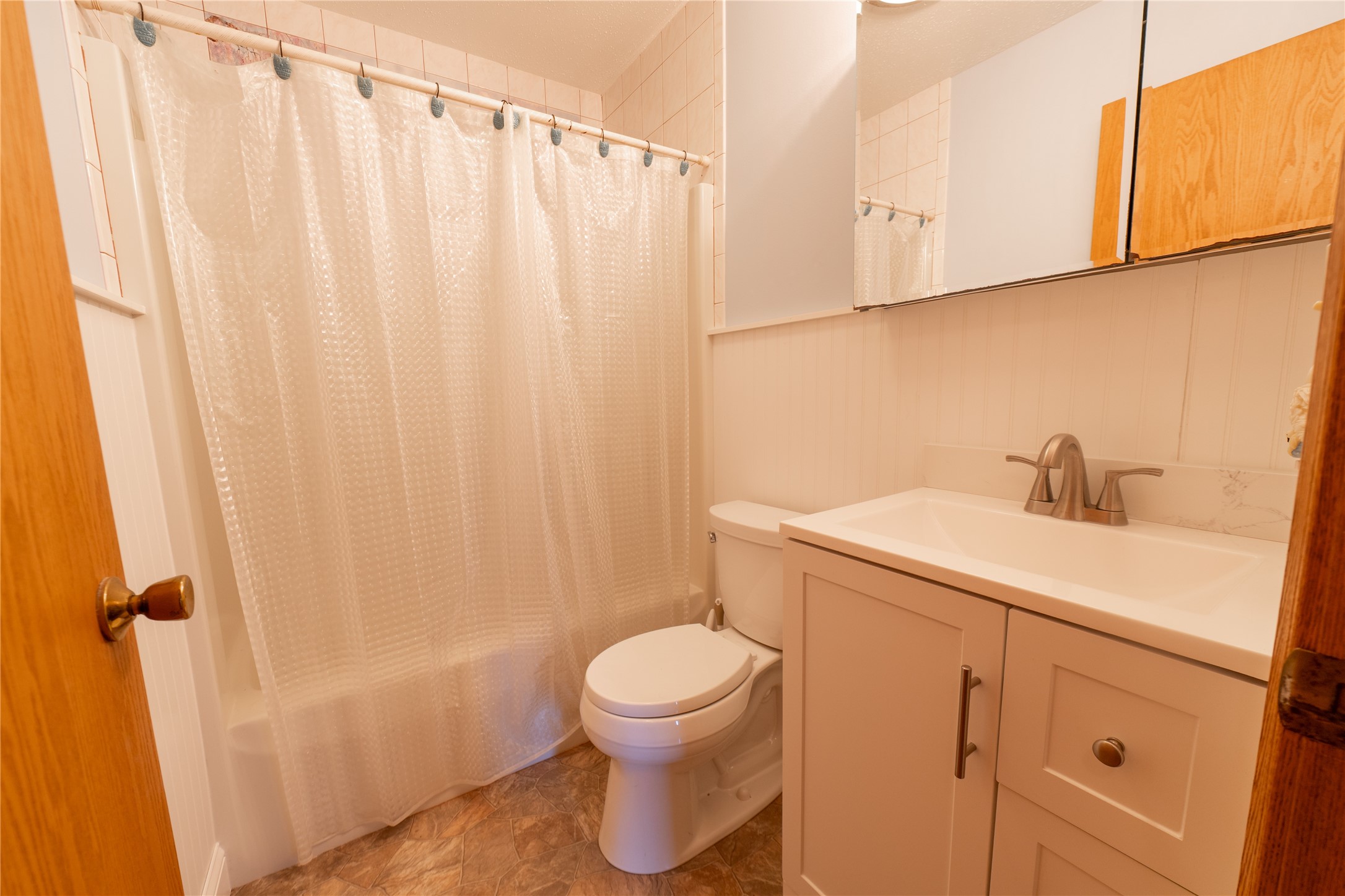 8800 Francis Road Girard, PA 16417 - Photo 17 of 47 1st floor full bath