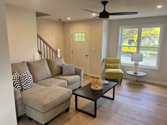 7 Ambrose Way, Unit 5 Shirley, MA 01464 - Photo 4 of 16 a living room with furniture and a window