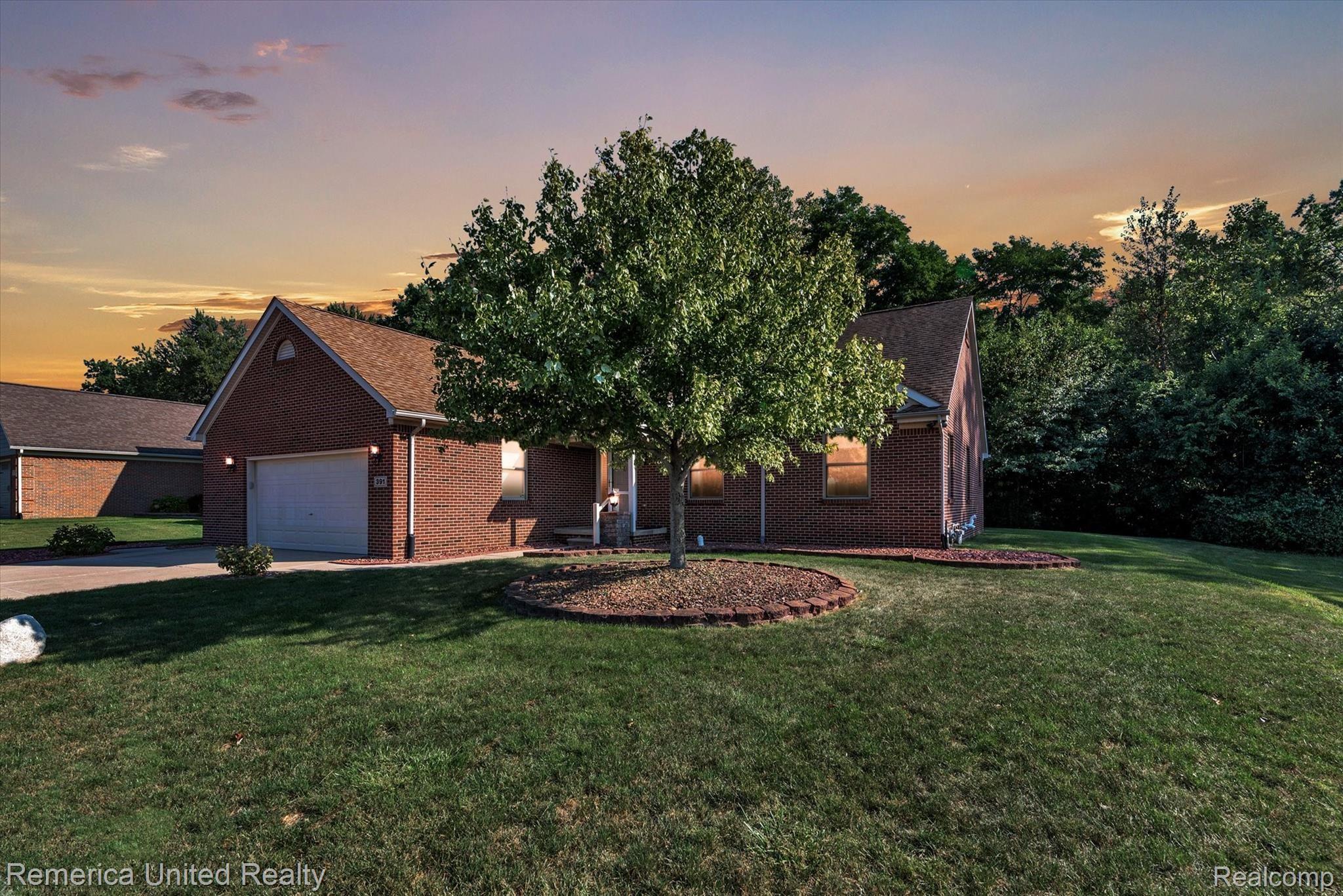 391 Rabbit Run Road Carleton, MI 48117 - Photo 1 of 49 01-391 Rabbit Run Rd-windowstill-realestate-photography-1.jpg