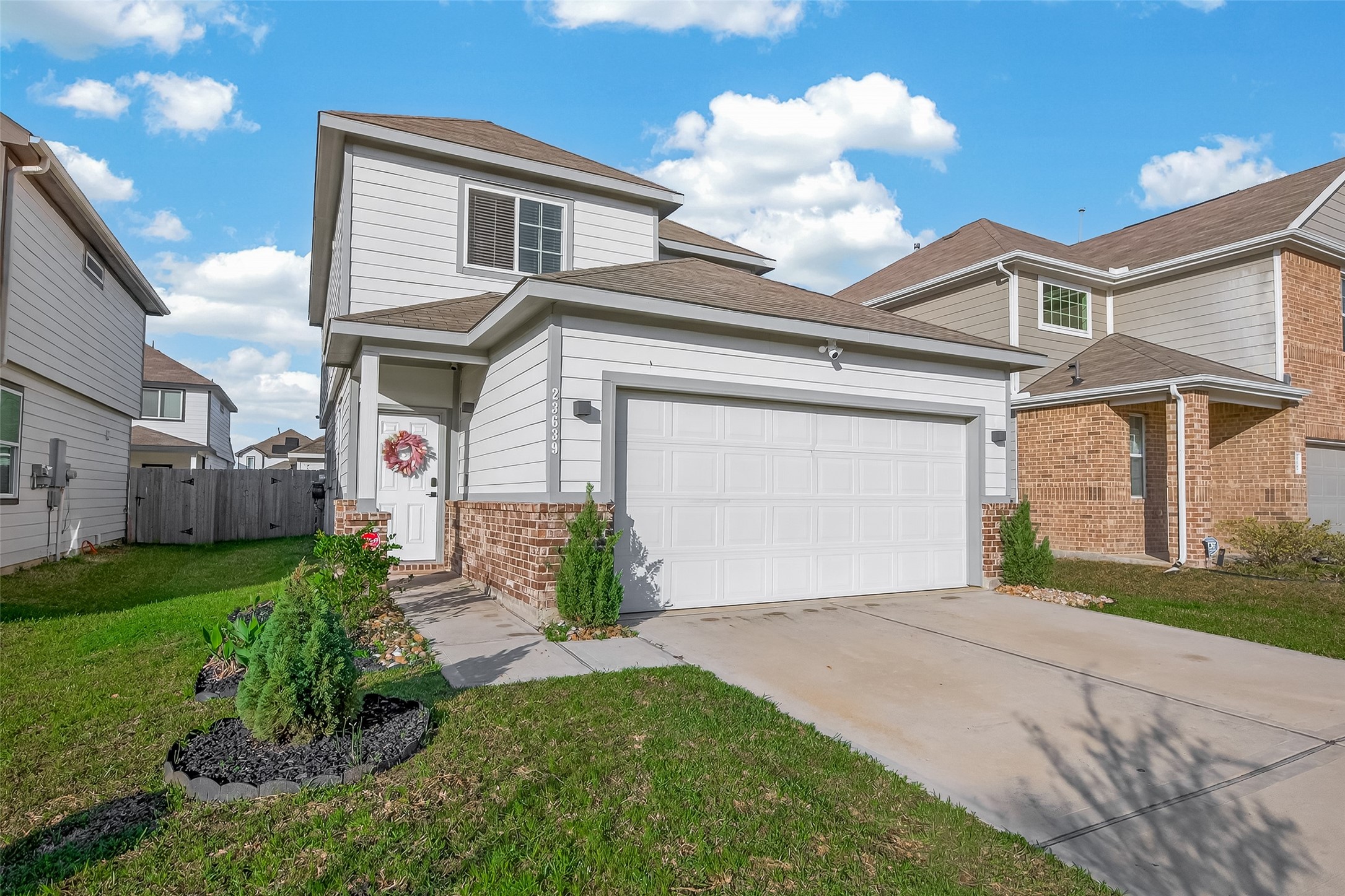 23639 Buttress Root Drive Spring, TX 77373 - Photo 4 of 32 Gallery Image 4