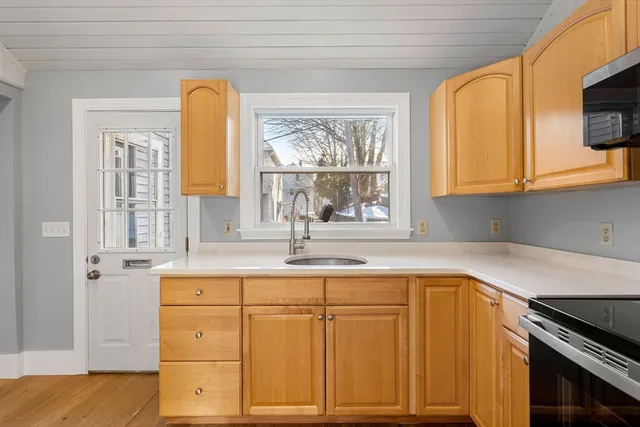 $539,900 | 49 Eade Street, Lynn, MA 01902