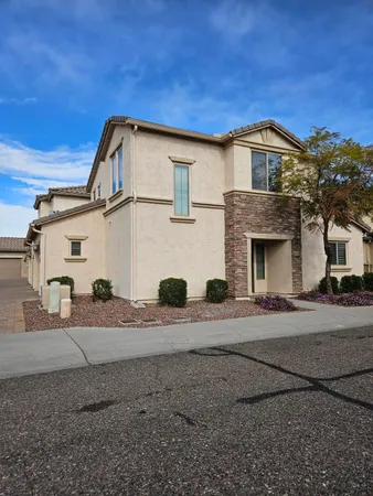 $2,100 | 2204 West Le Marche Avenue, Phoenix, AZ 85023