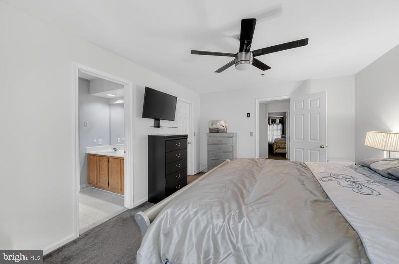 9303 Ispahan Loop Laurel, MD 20708 - Photo 14 of 27 Owner's suite