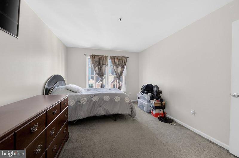 9303 Ispahan Loop Laurel, MD 20708 - Photo 17 of 27 2nd bedroom