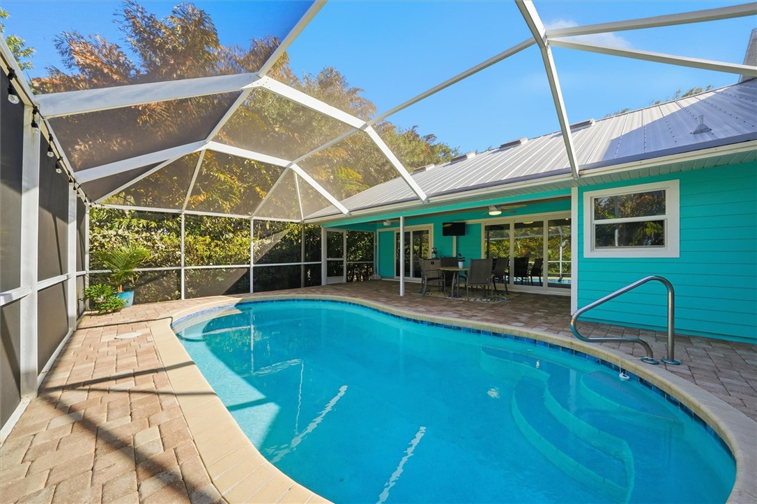 1940 West Shell Lane Vero Beach, FL 32963 - Photo 6 of 36