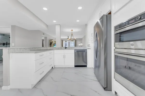 $3,500 | 7192 Huntington Lane, Unit 307, Delray Beach, FL 33446