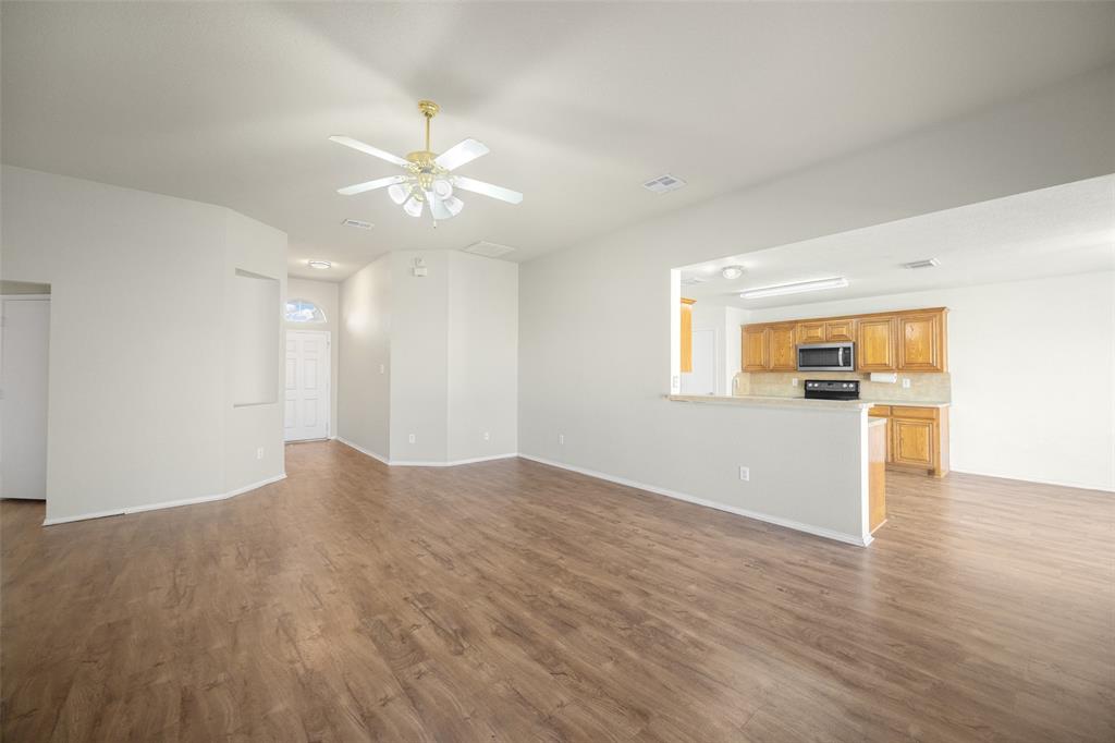 324 Meadow Ridge Drive Anna, TX 75409 - Photo 6 of 32 Great open concept