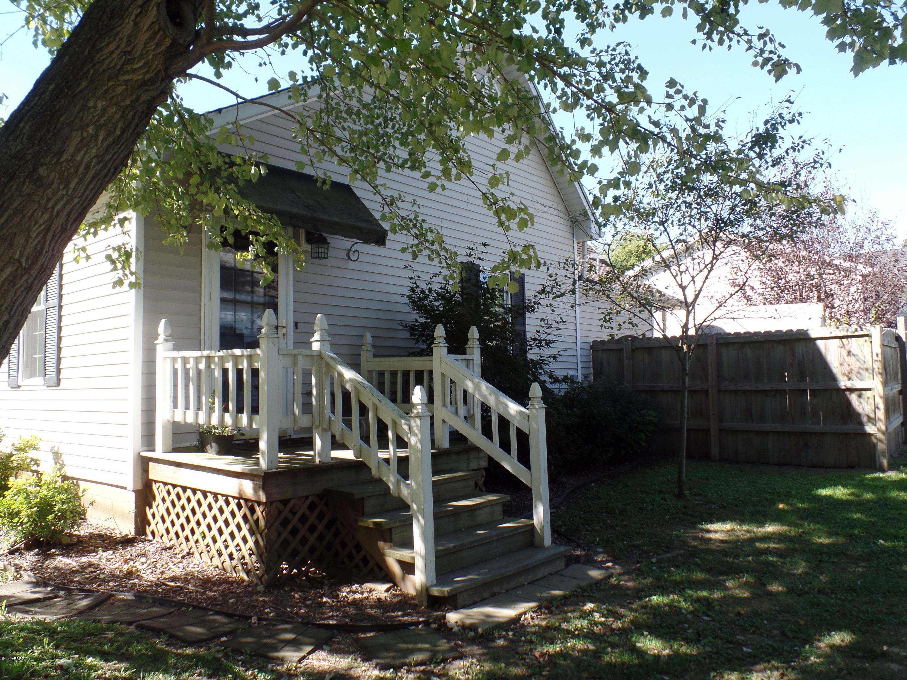 522 Spring Street Rosiclare, IL 62982 - Photo 1 of 15 Gallery Image 1