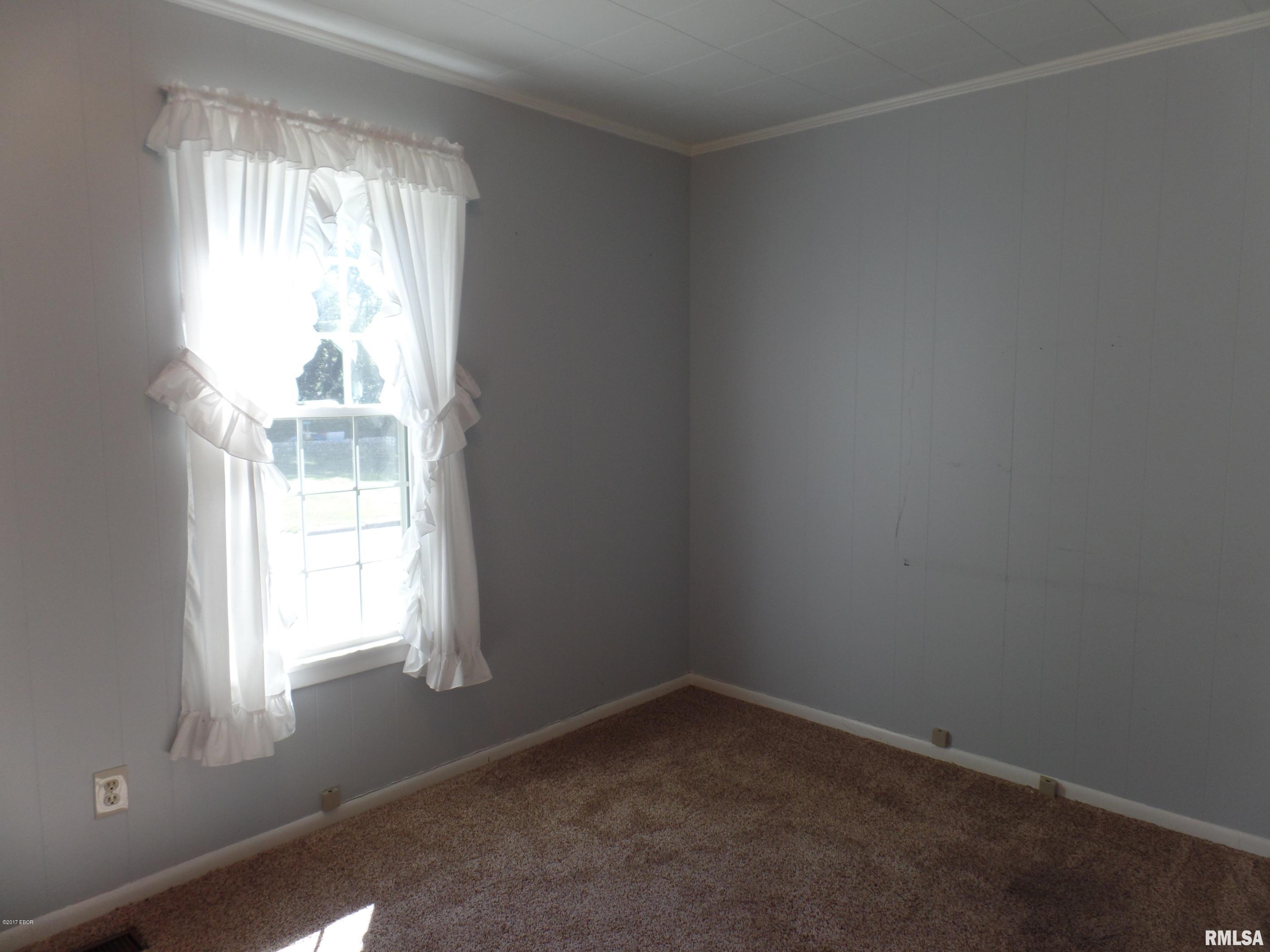 522 Spring Street Rosiclare, IL 62982 - Photo 10 of 15 Gallery Image 10