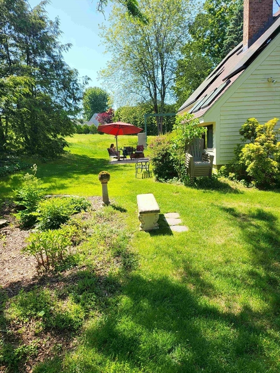 79 Mt Warner Road Hadley, MA 01035 - Photo 4 of 42 Gallery Image 4
