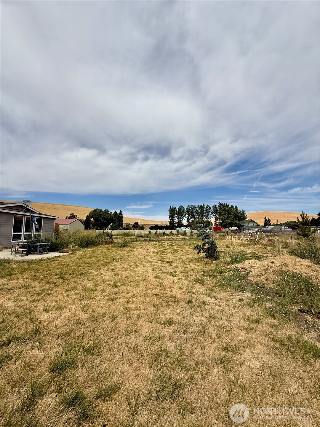 110 Main Road Dayton, WA 99328 - Photo 34 of 36 a view of a large body of water and mountain view in back