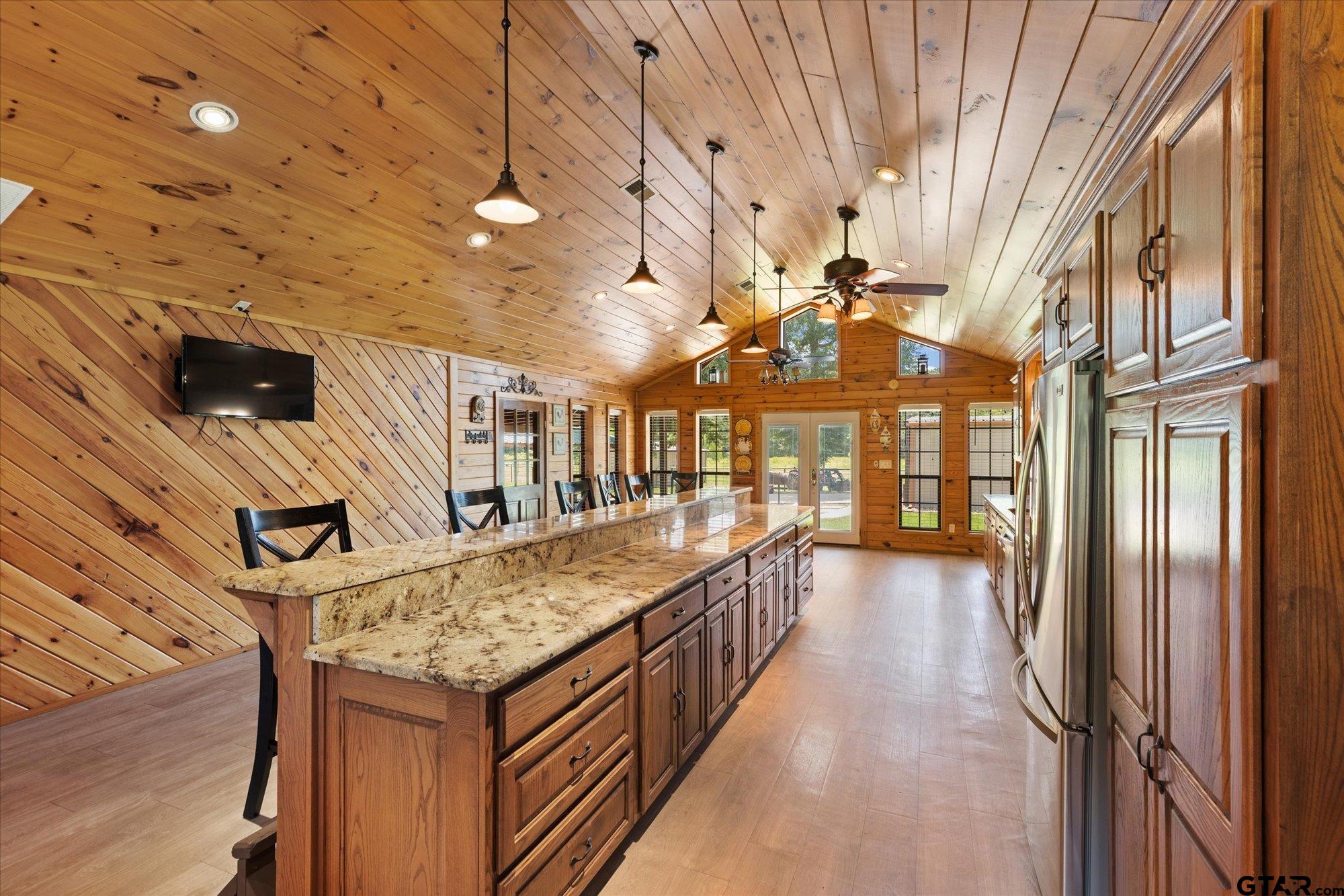 124 Loblolly Road Gilmer, TX 75645 - Photo 4 of 39