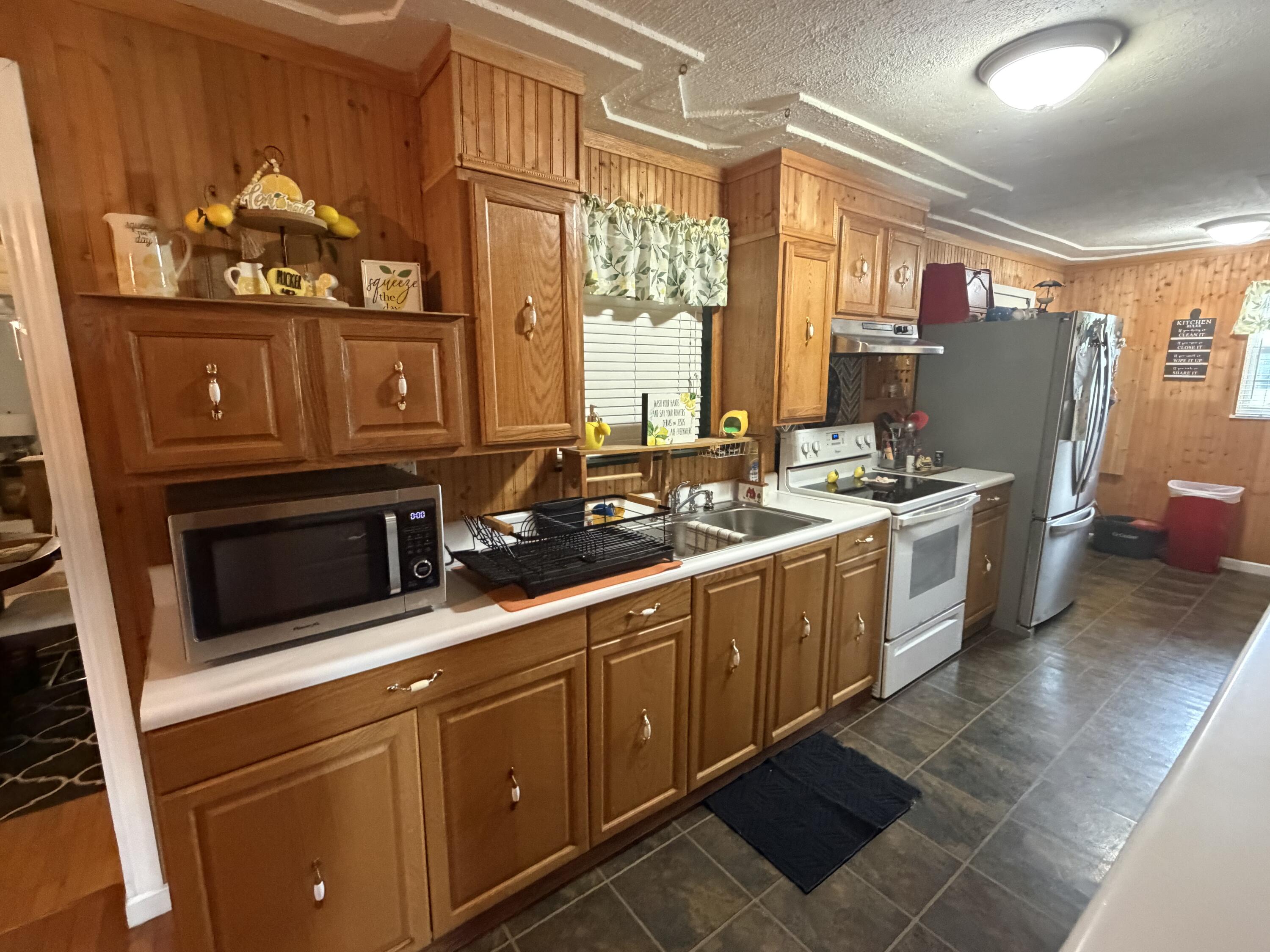 354 Campbell Road Corbin, KY 40701 - Photo 8 of 43 IMG_6449