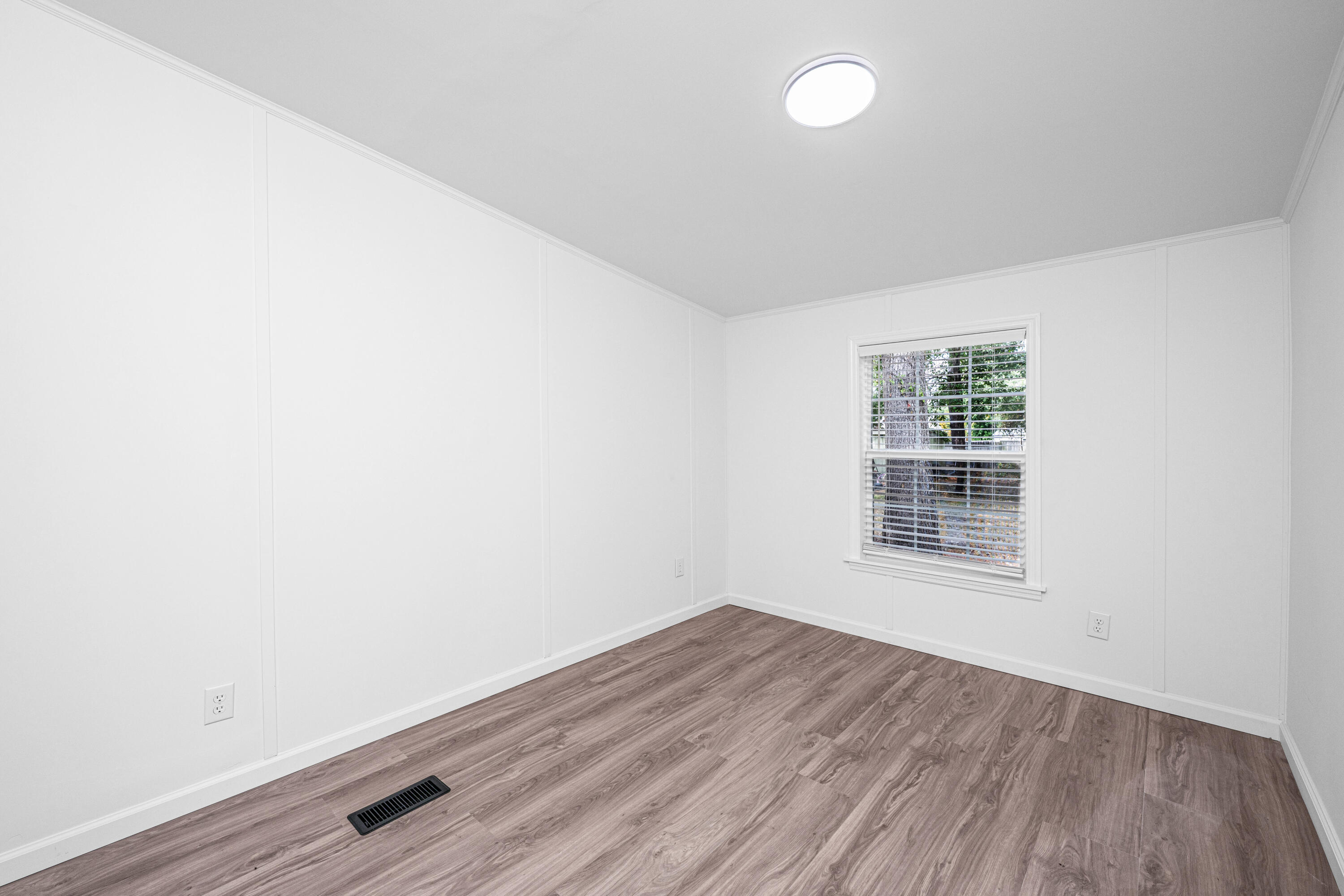 148 Albacore Road Bonneau, SC 29431 - Photo 25 of 51 148AlbacoreRd028