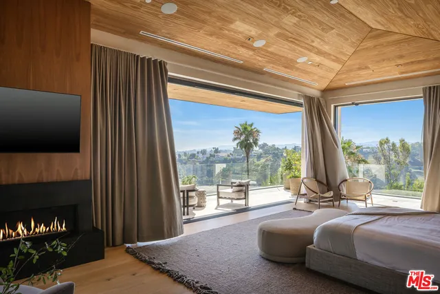 $179,000 | 1625 Summitridge Drive, Beverly Hills, CA 90210