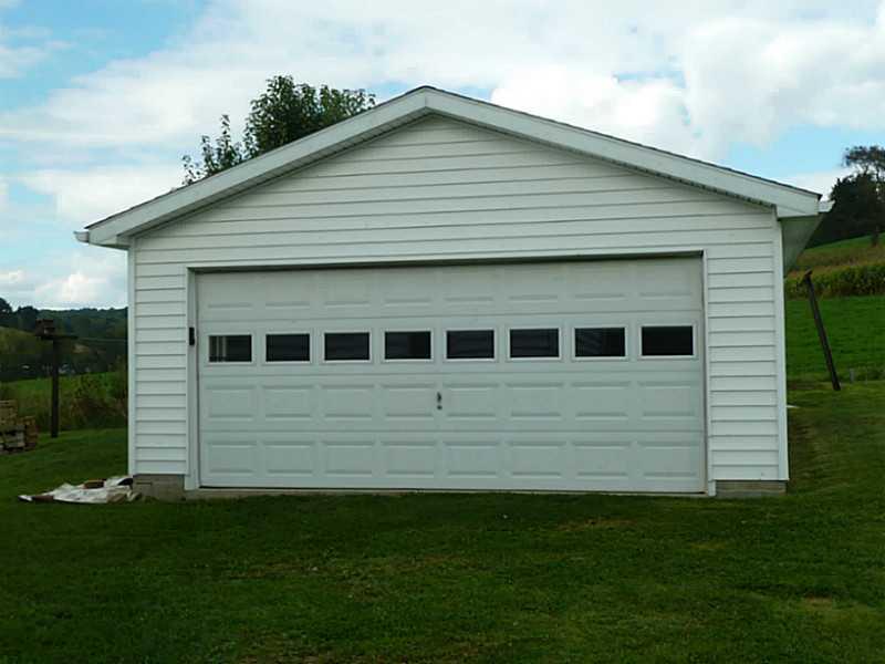 2156 Bethel Church Road Indiana, PA 15701 - Photo 3 of 10 Parking Lot/Garage.