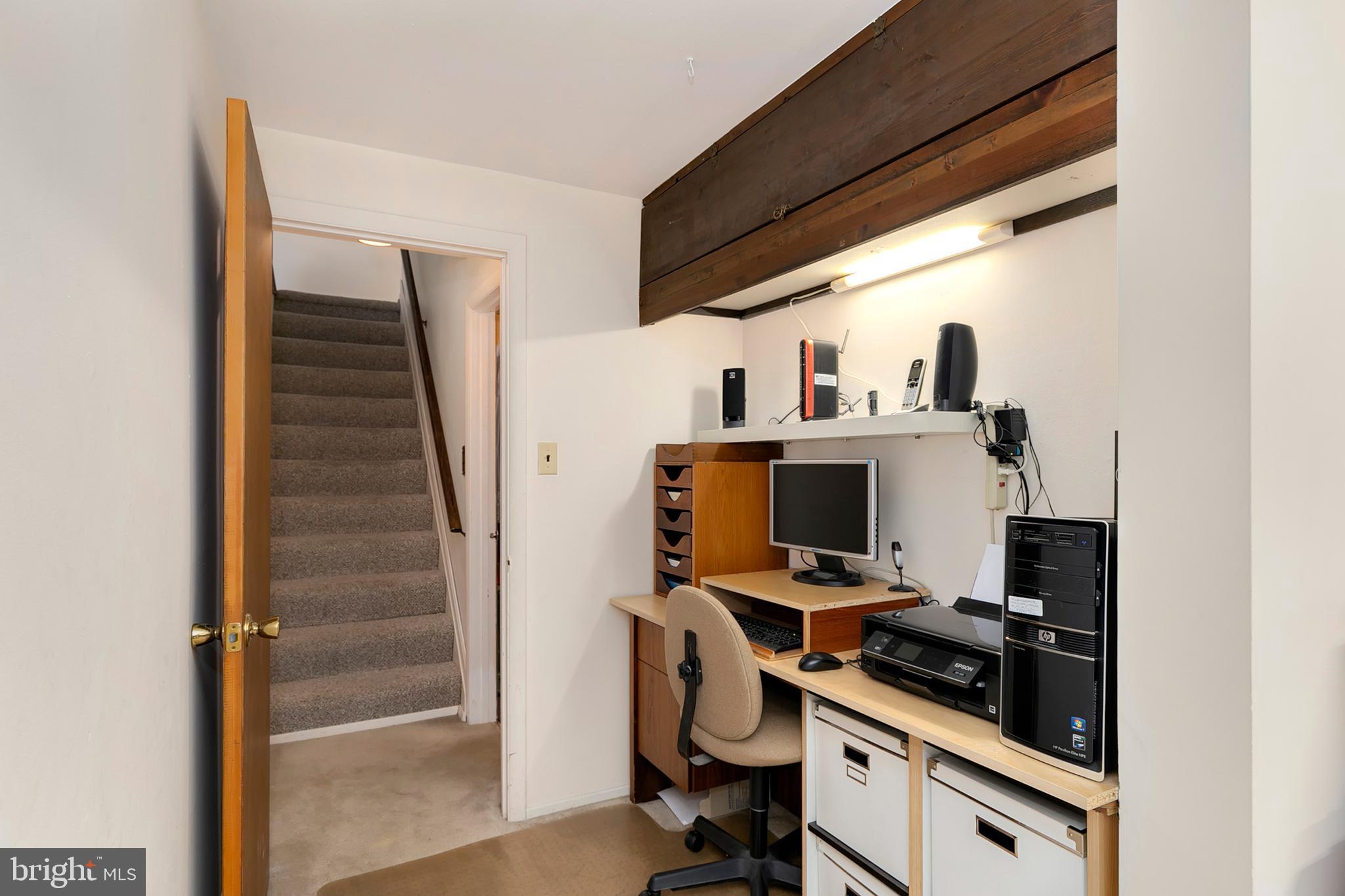 14139 Grayson Road Woodbridge, VA 22191 - Photo 12 of 42 Gallery Image 12