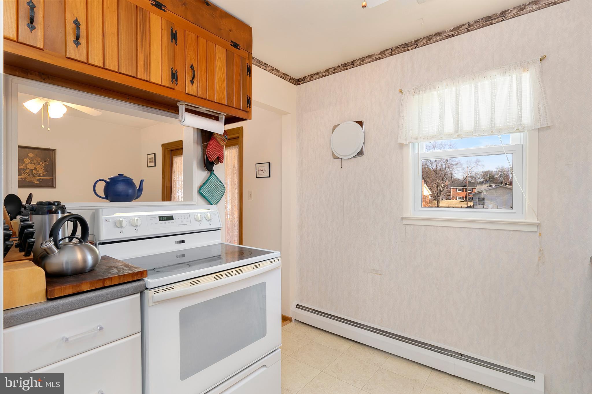 14139 Grayson Road Woodbridge, VA 22191 - Photo 24 of 42 Gallery Image 24